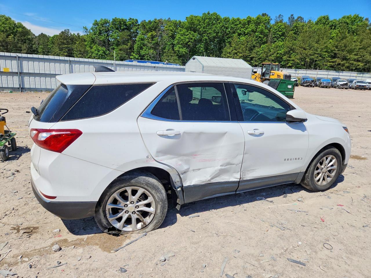2020 Chevrolet Equinox Lt - Image 3