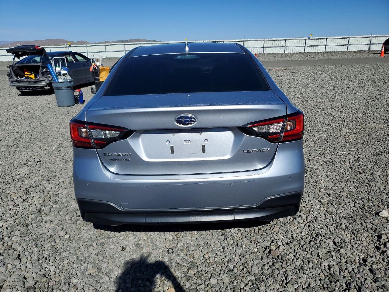 2022 Subaru Legacy Limited - Image 6