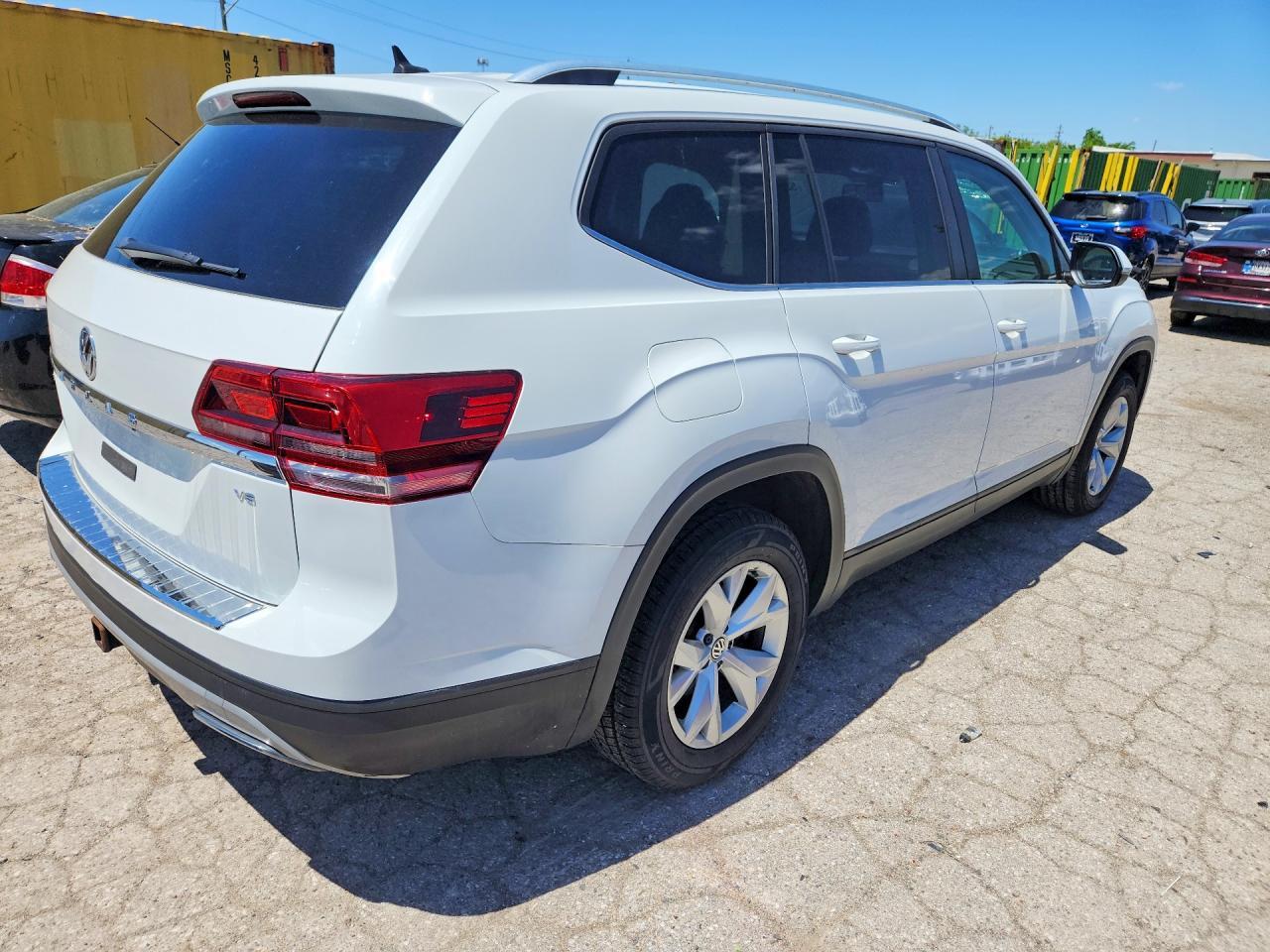 2019 Volkswagen Atlas Se - Фото 3