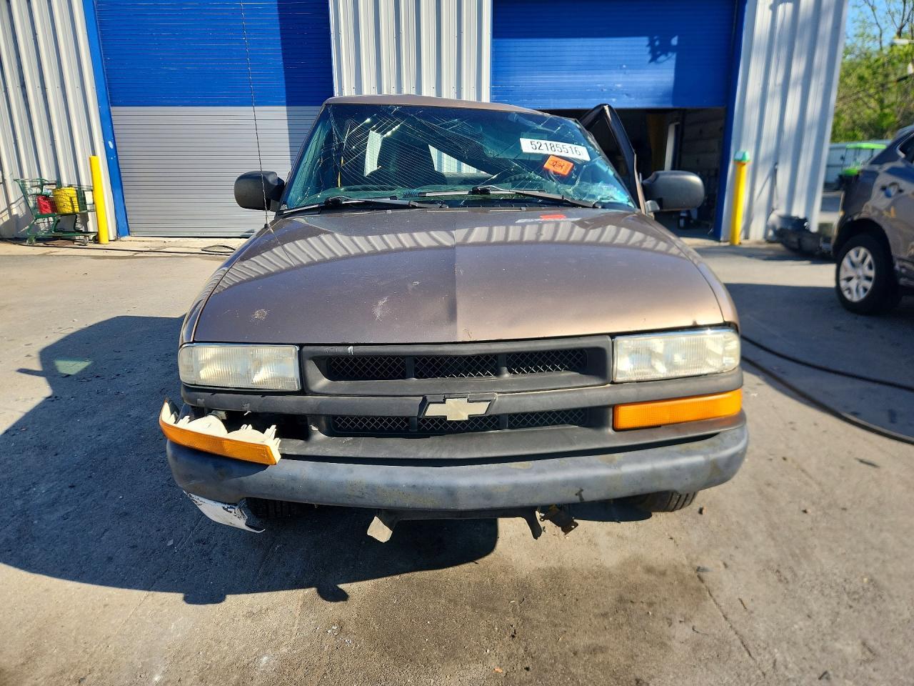 2002 Chevrolet S Truck S10 - Фото 5