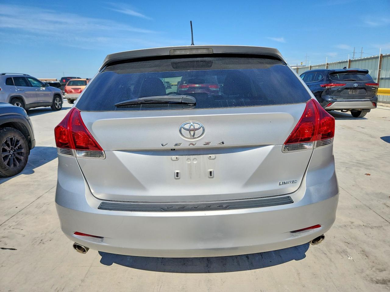 2013 Toyota Venza Limited - Image 6