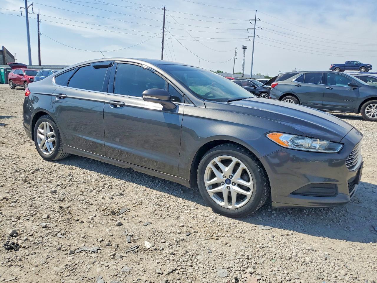 2015 Ford Fusion Se - Фото 4