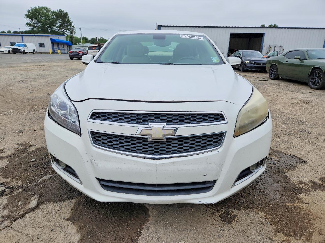 2014 Chevrolet Malibu 2Lt - Image 5