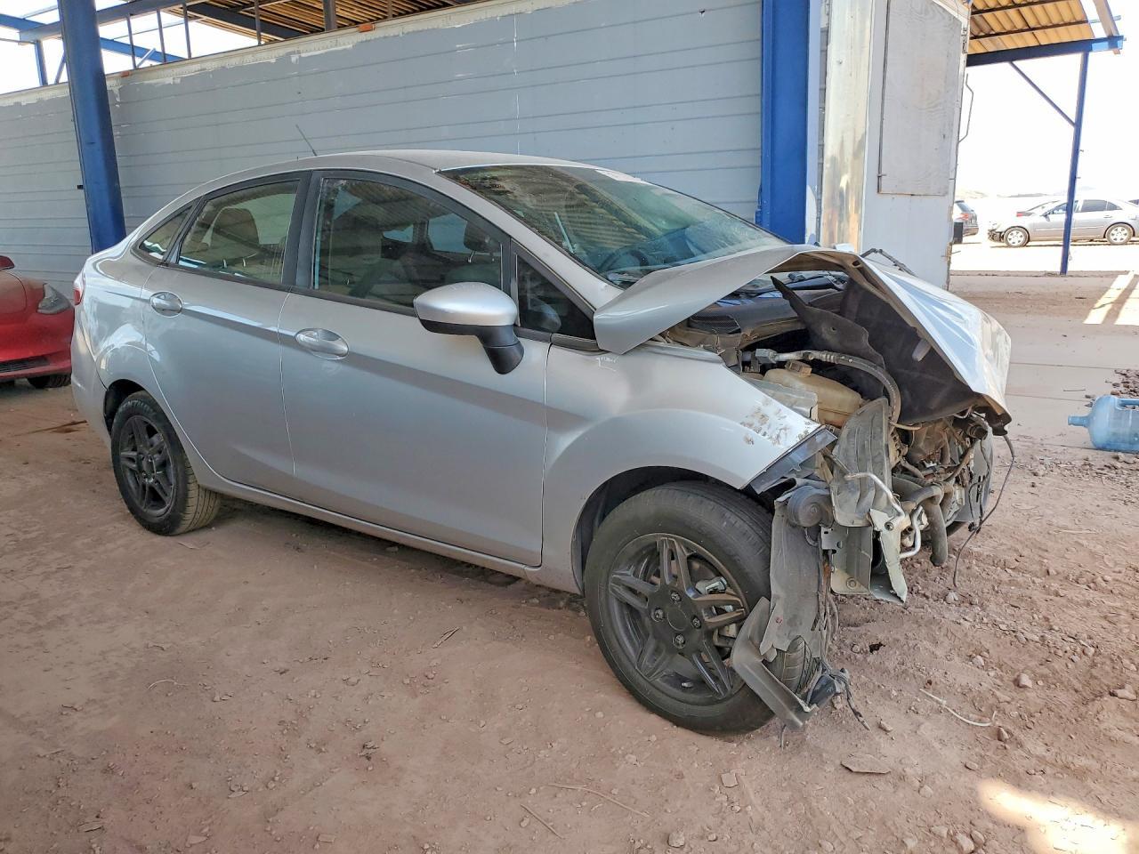 2019 Ford Fiesta Se - Фото 4