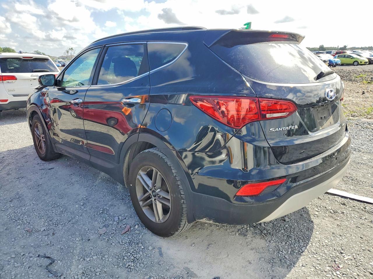 2017 Hyundai Santa Fe Sport 2.4L - Фото 2