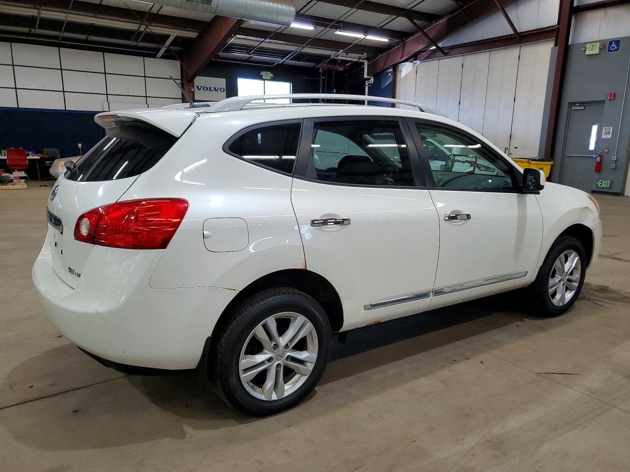 2013 Nissan Rogue S - Image 3