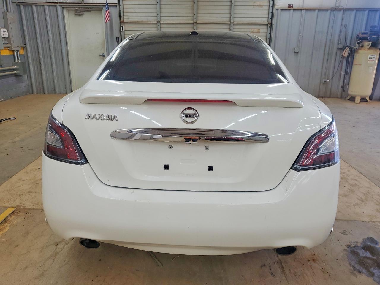 2012 Nissan Maxima 3.5 S - Image 6