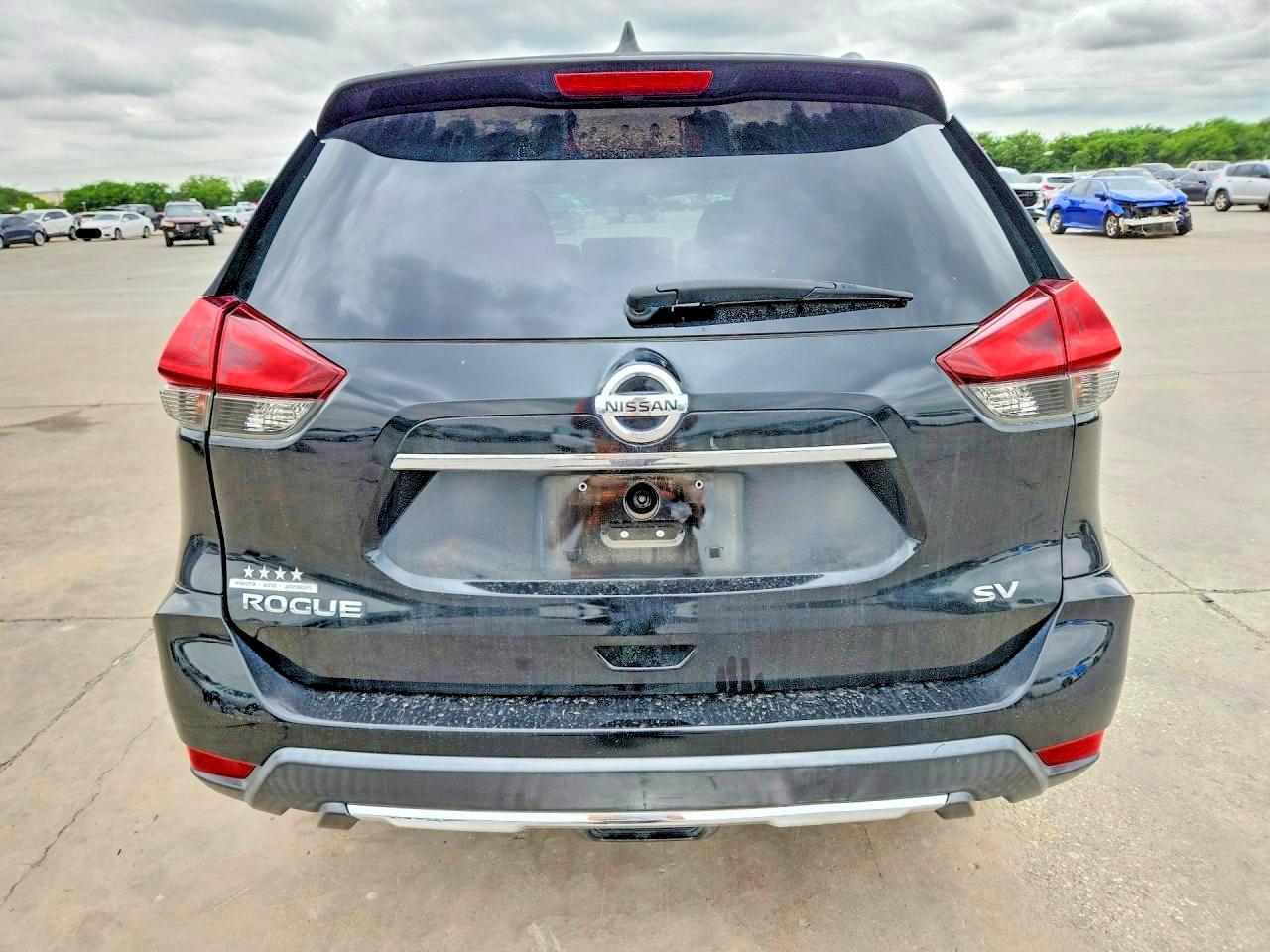 2018 Nissan Rogue Sv - Image 6