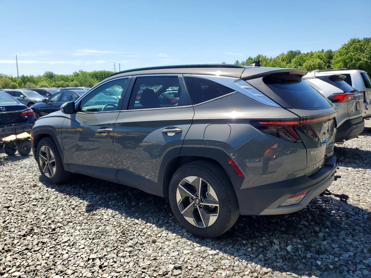 2025 Hyundai Tucson Sel - Image 2