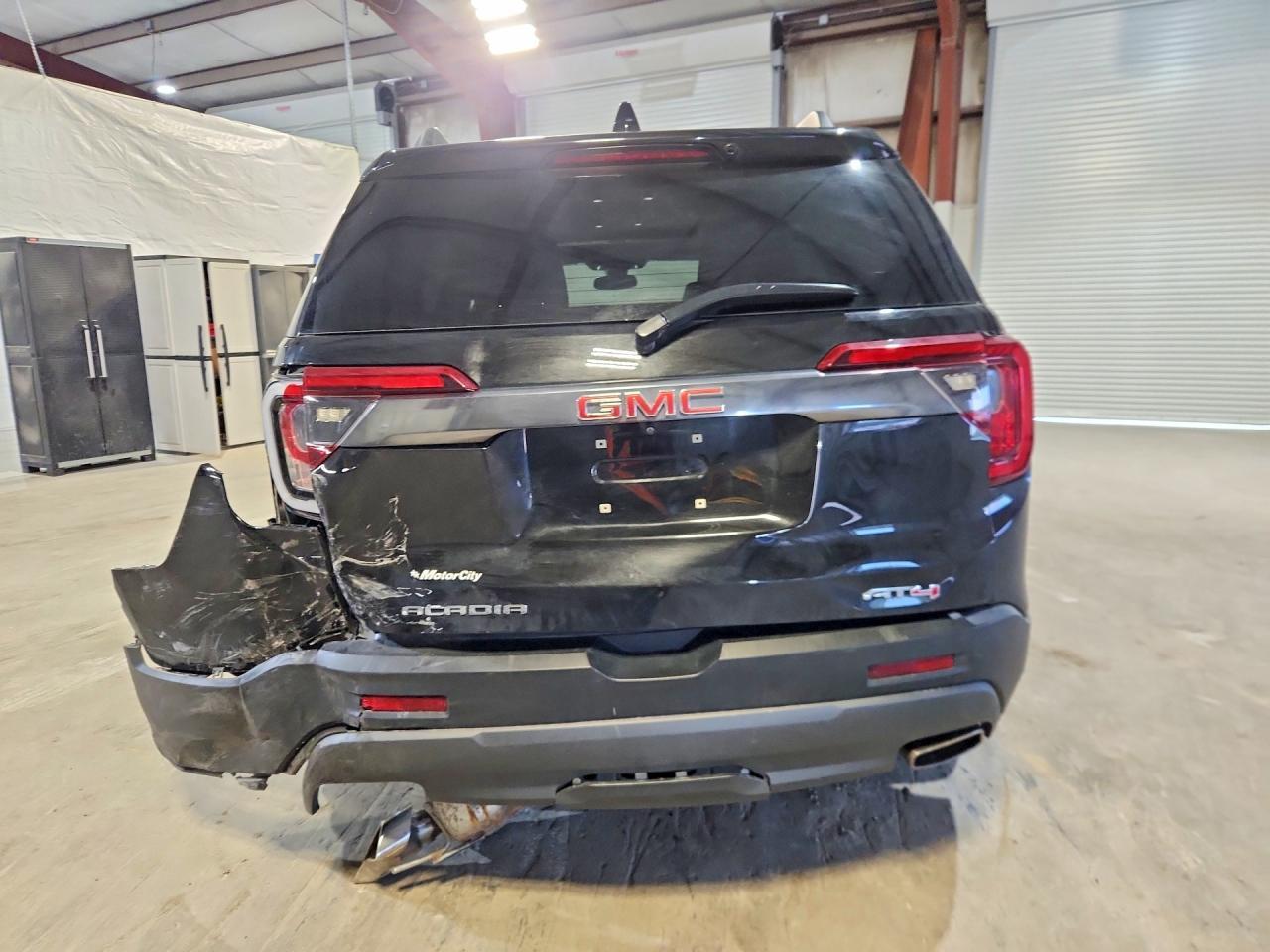 2023 GMC Acadia At4 - Image 6