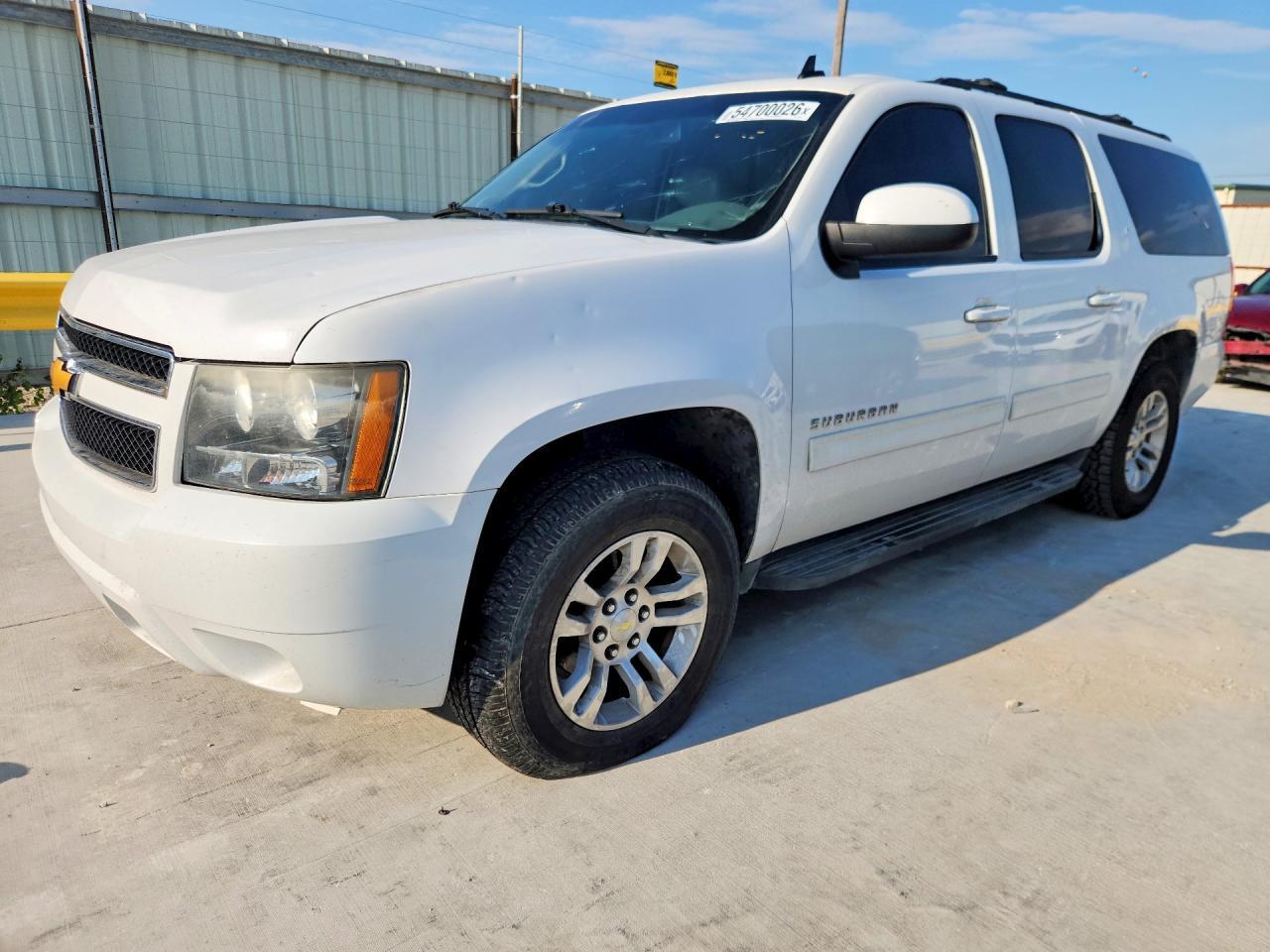 2014 Chevrolet Suburban C1500 Lt