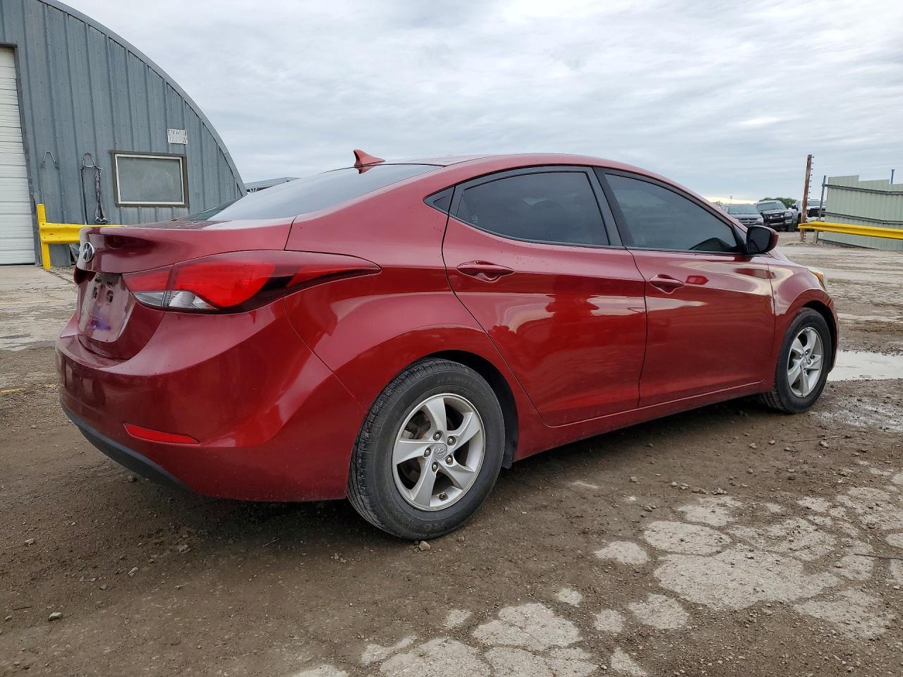 2015 Hyundai Elantra Se - Фото 3