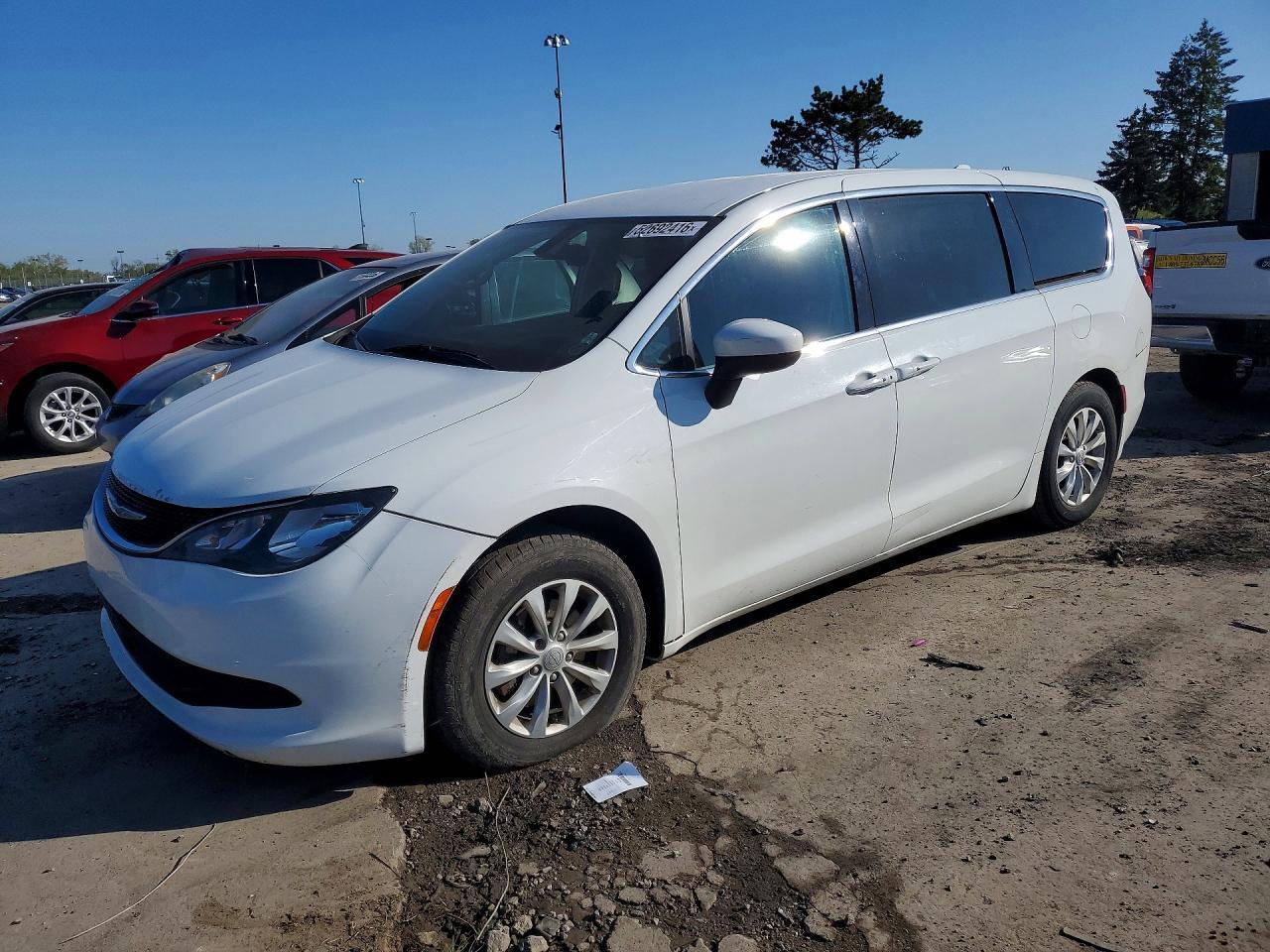 2017 Chrysler Pacifica Touring
