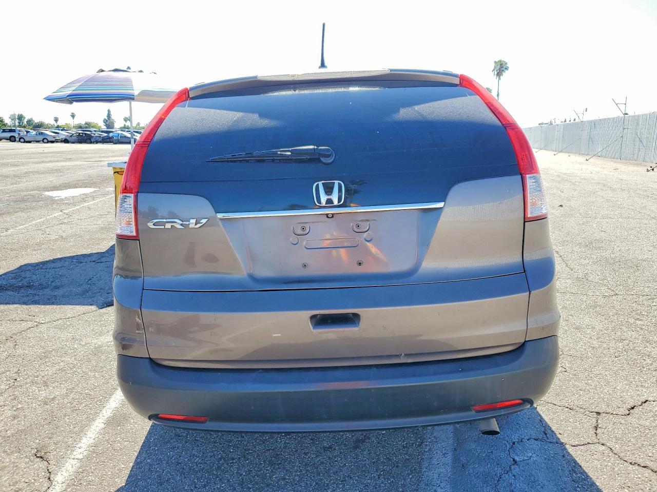 2014 Honda Cr-V Lx - Image 6
