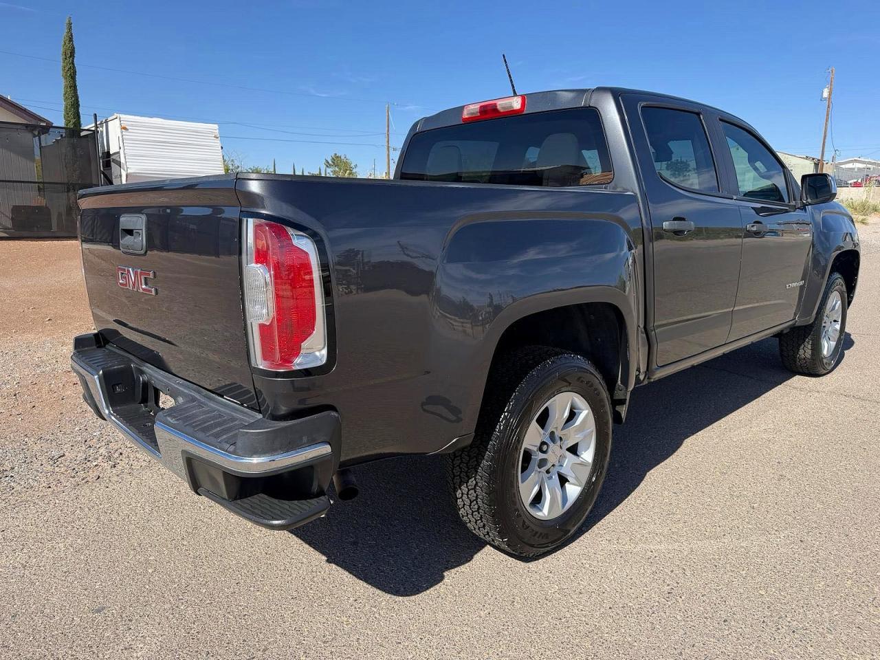 2015 GMC Canyon - Image 4