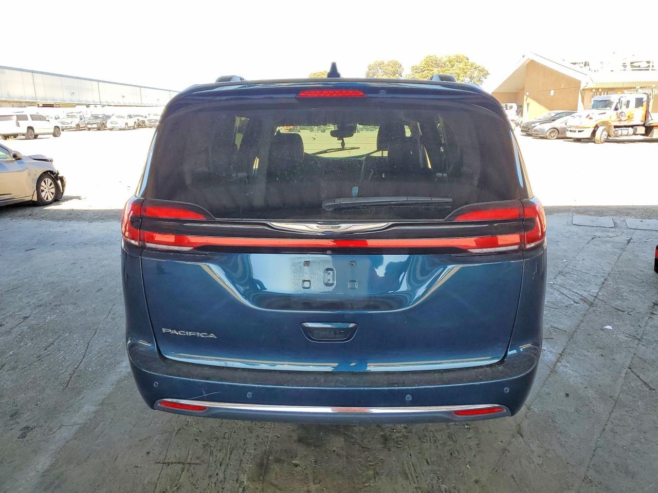 2021 Chrysler Pacifica Touring L - Фото 6