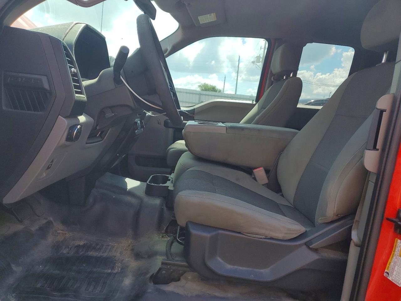 2015 Ford F150 Super Cab - Image 7