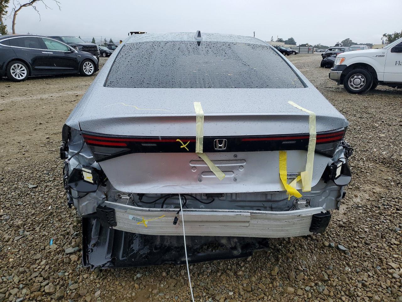 2024 Honda Accord Touring Hybrid - Фото 6