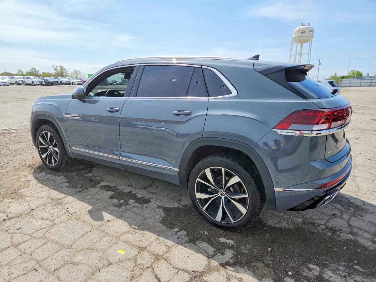 2025 Volkswagen Atlas Cross Sport Sel Premium R-Line - Фото 2