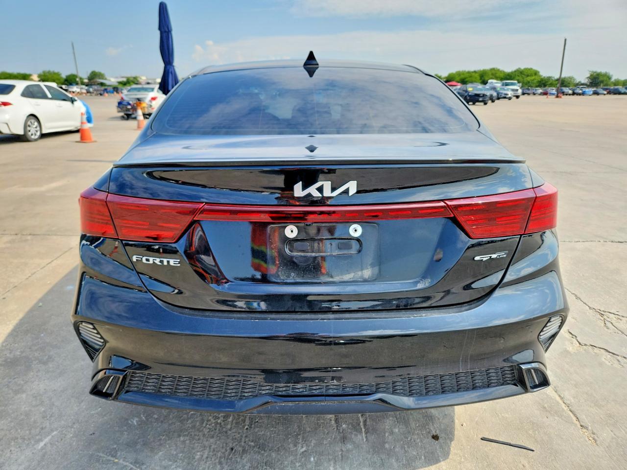 2023 Kia Forte Gt Line - Фото 6