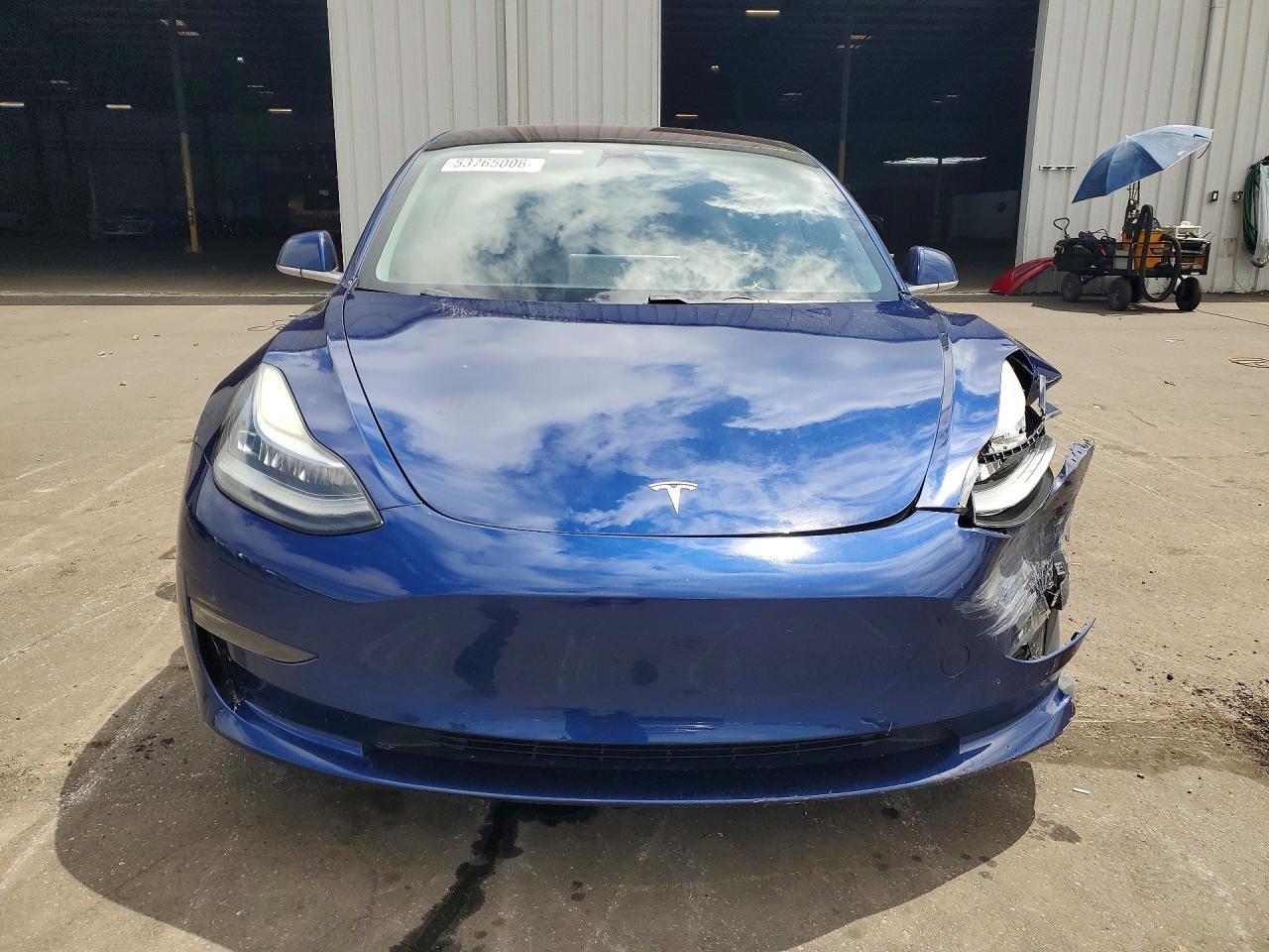 2018 Tesla Model 3 - Image 5
