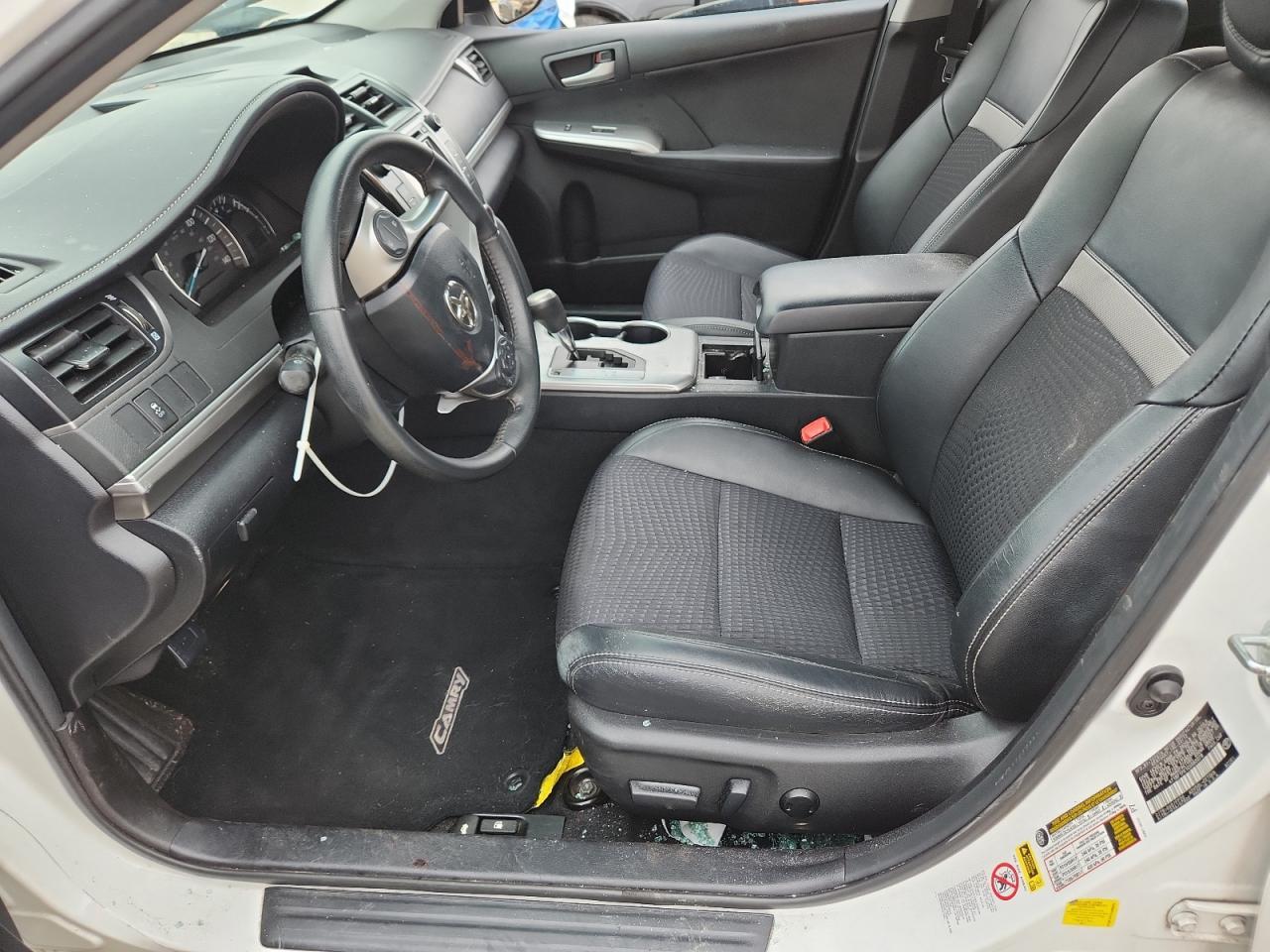2012 Toyota Camry L - Фото 7