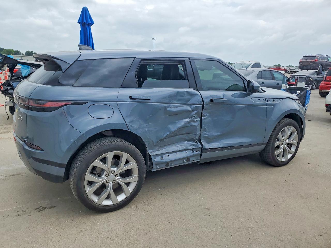 2023 Land Rover Range Rover Evoque Se - Image 3