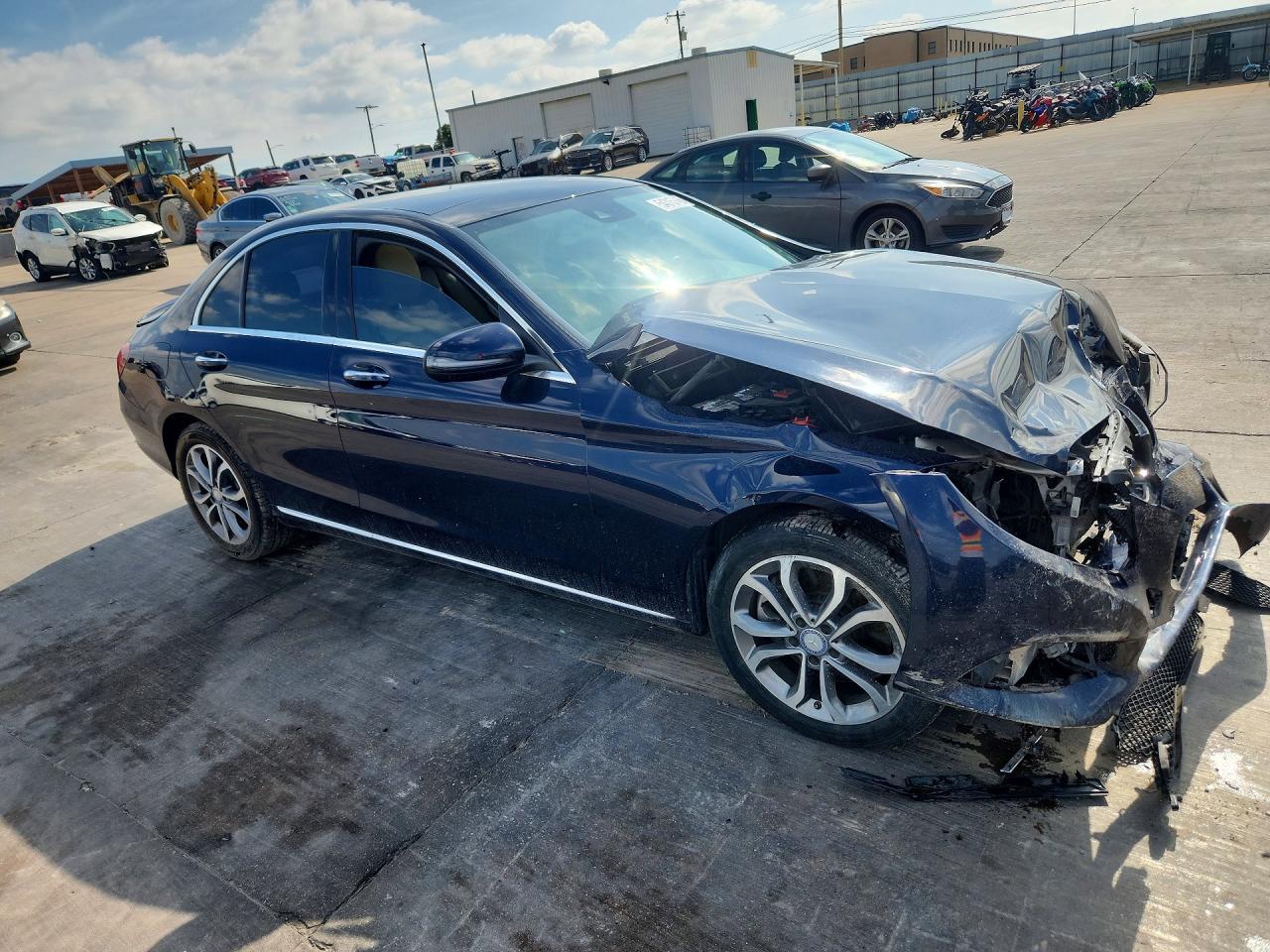 2017 Mercedes-Benz C 300 4Matic - Image 4