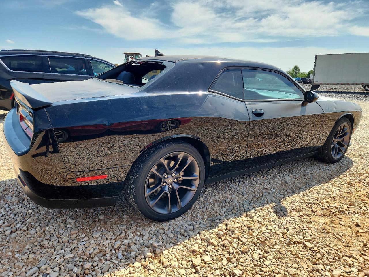 2023 Dodge Challenger R - Image 3