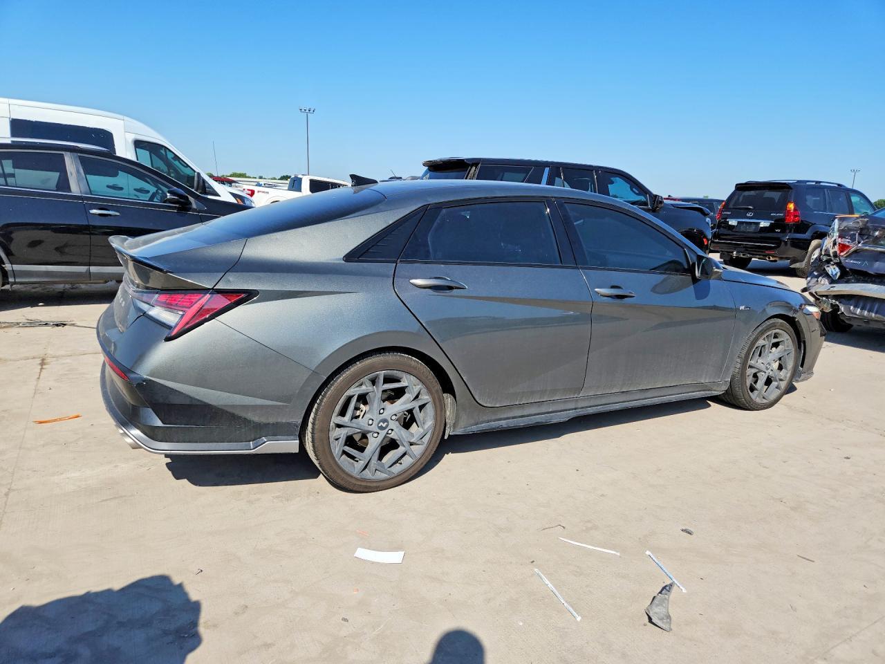 2024 Hyundai Elantra N Line - Фото 3