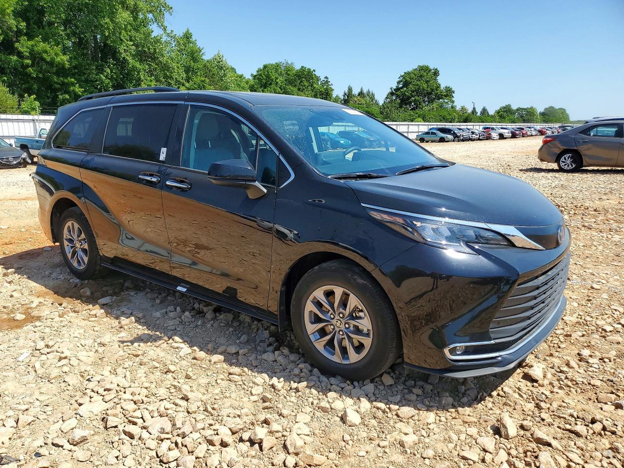 2024 Toyota Sienna Xle - Фото 4