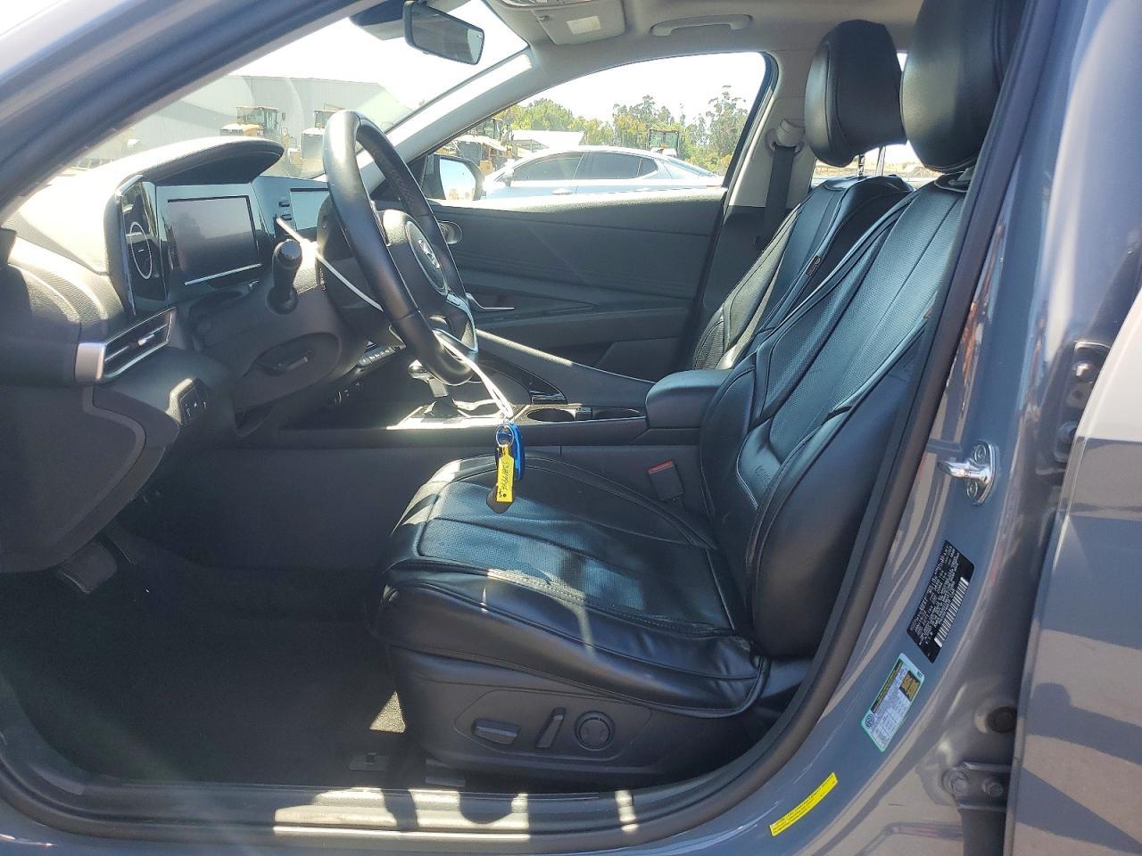 2022 Hyundai Elantra Sel - Фото 7
