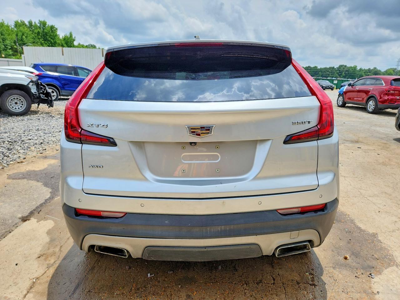2020 Cadillac Xt4 Premium Luxury - Image 6