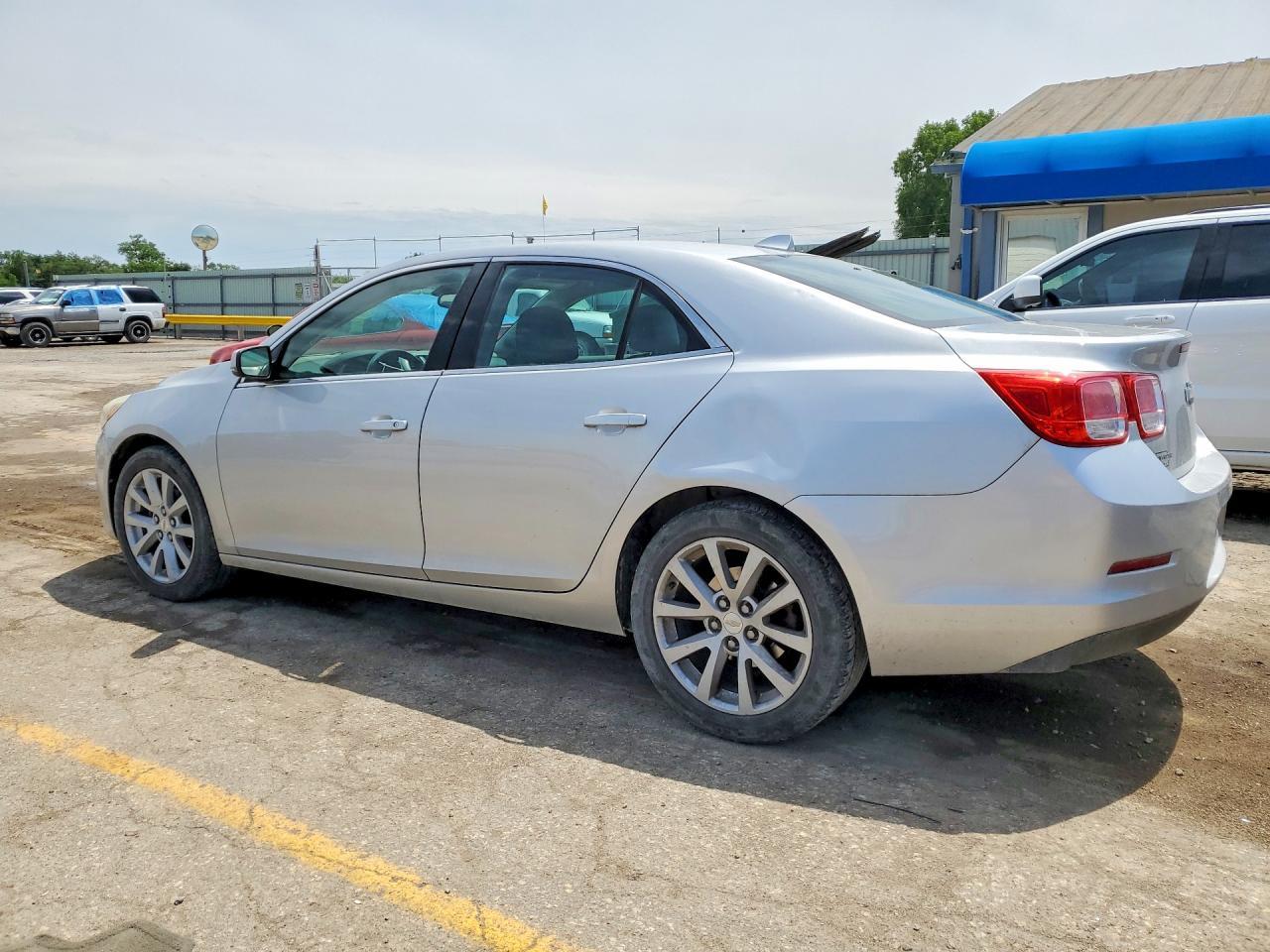 2013 Chevrolet Malibu 2Lt - Фото 2