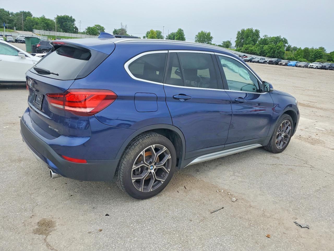 2020 BMW X1 Sdrive28I - Image 3