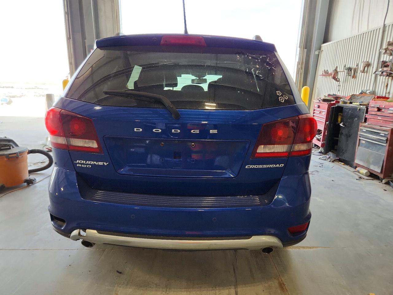2015 Dodge Journey Crossroad - Image 6