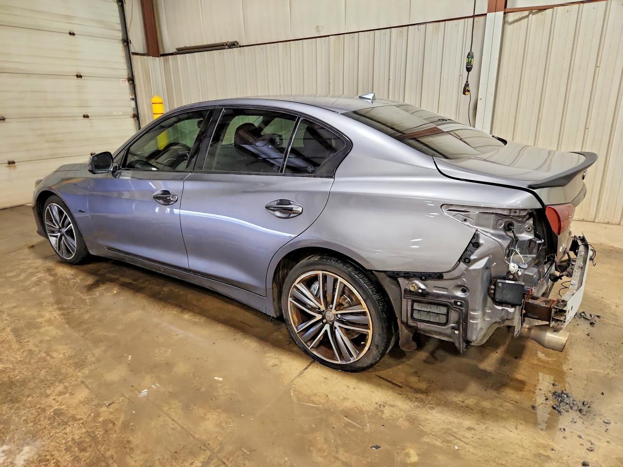 2016 Infiniti Q50 3.0T Premium - Image 2