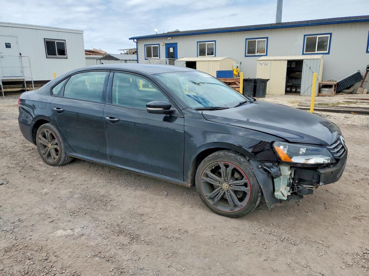 2014 Volkswagen Passat S - Фото 4