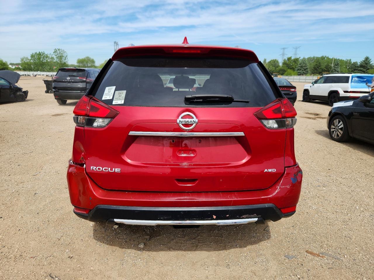 2017 Nissan Rogue S - Image 6