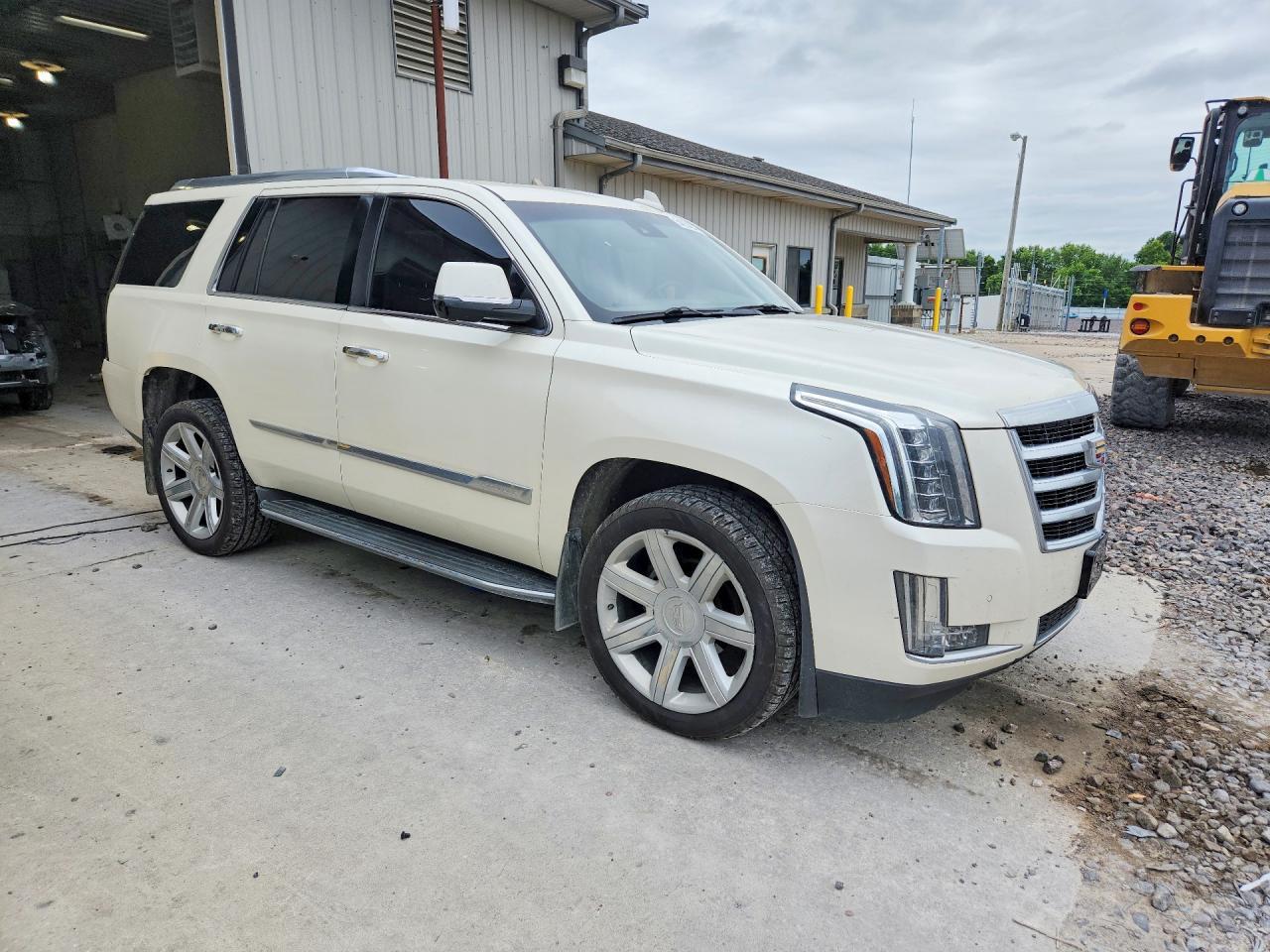 2015 Cadillac Escalade Luxury - Фото 4