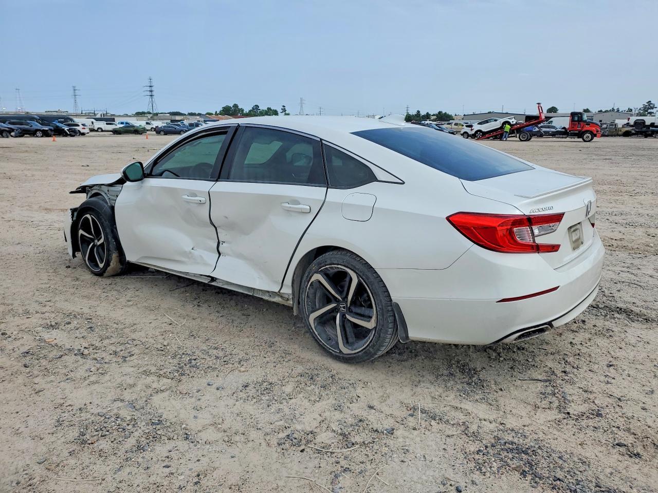 2020 Honda Accord - Image 2