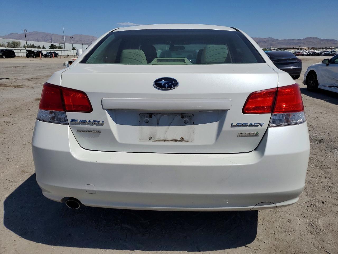 2012 Subaru Legacy 2.5I Premium - Image 6