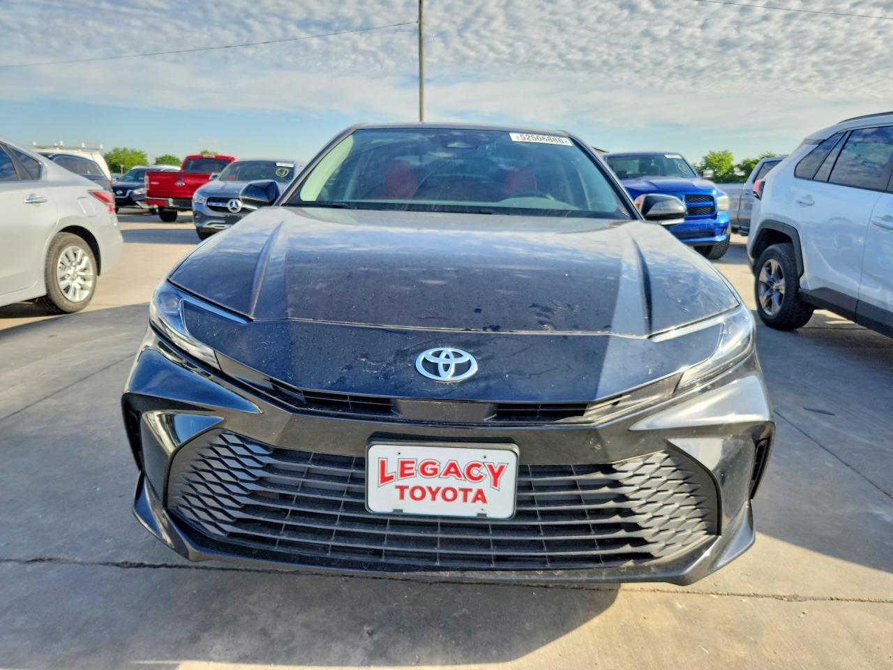 2025 Toyota Camry Le - Фото 5