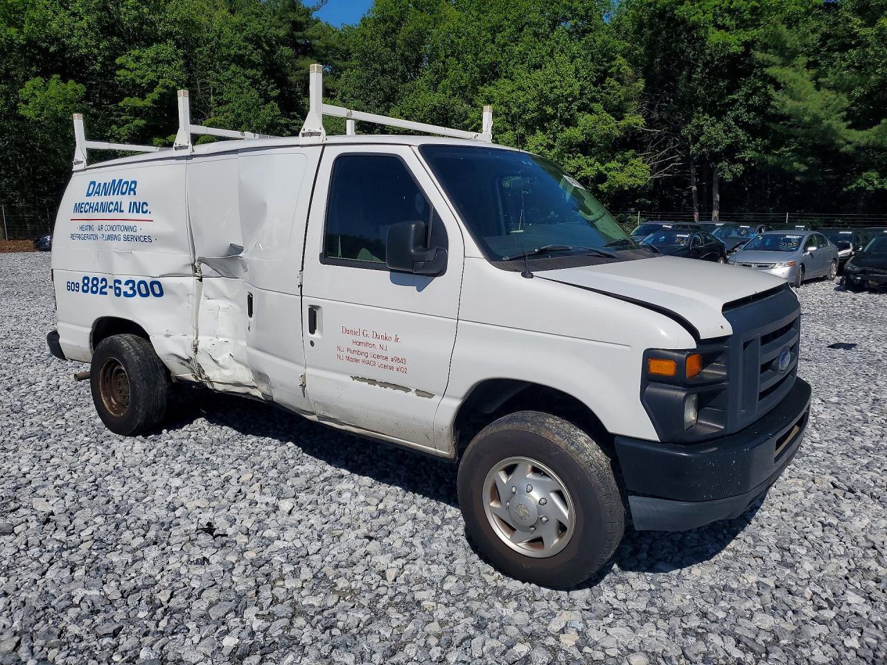 2013 Ford E250 Utility / Service Van - Image 4