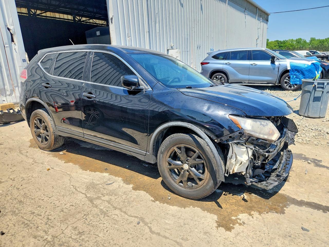 2016 Nissan Rogue - Image 4