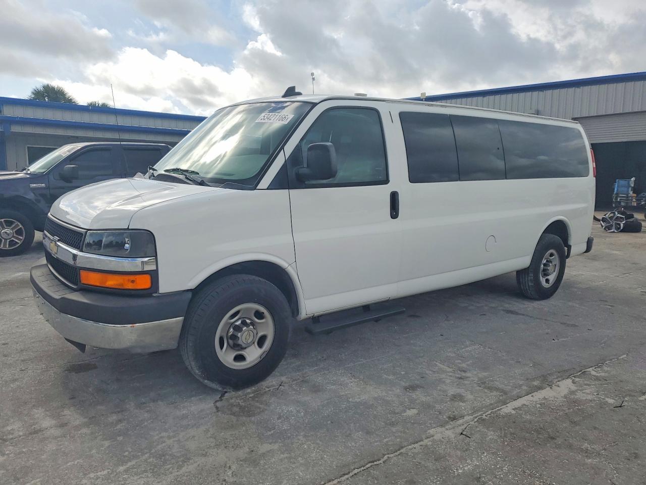 2016 Chevrolet Express G3500 Lt