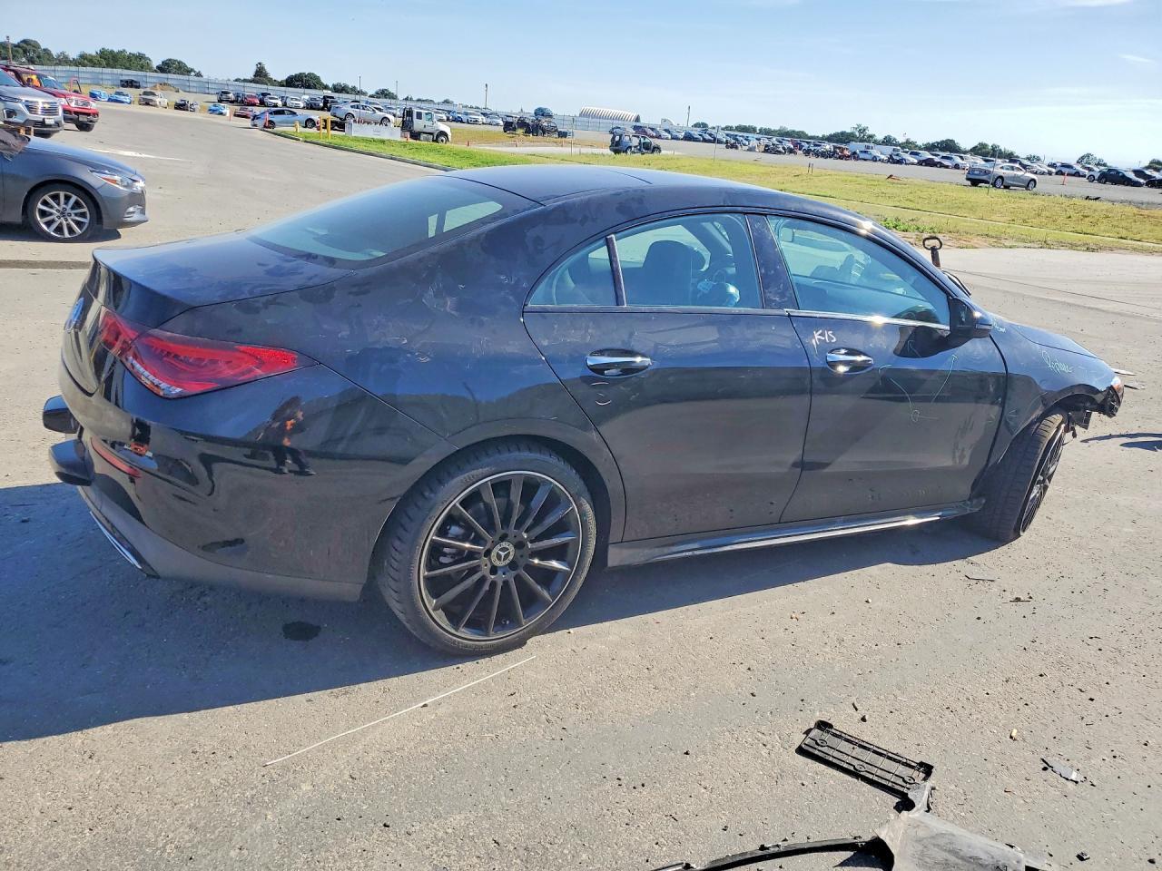 2023 Mercedes-Benz Cla 250 - Фото 3