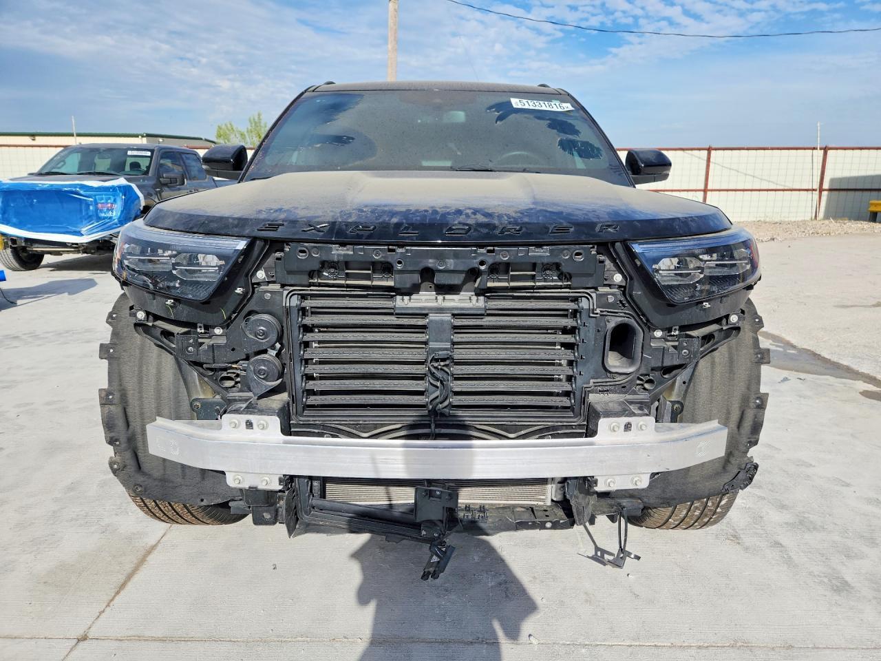 2023 Ford Explorer St - Фото 5