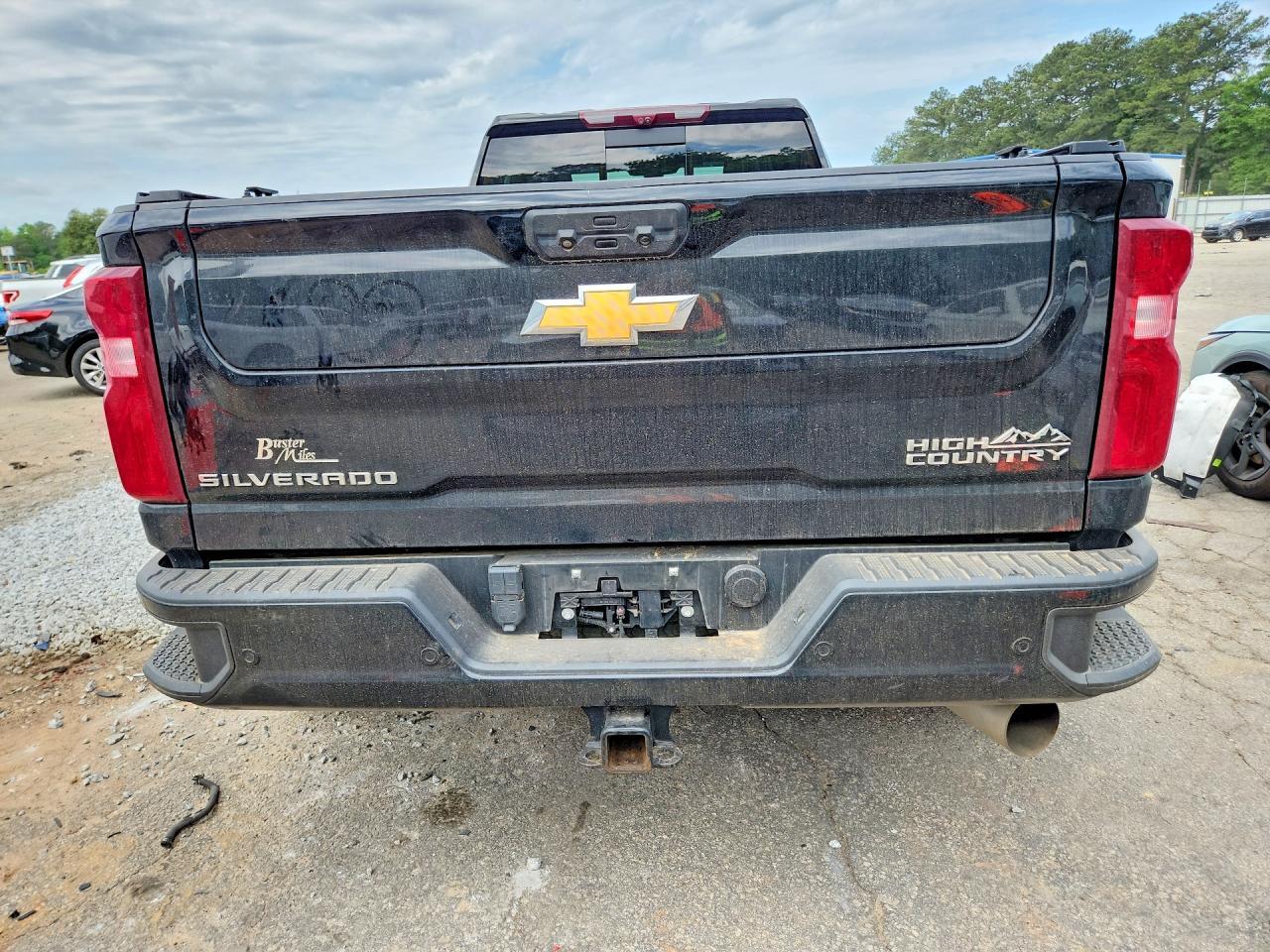2022 Chevrolet Silverado K3500 High Country - Фото 6