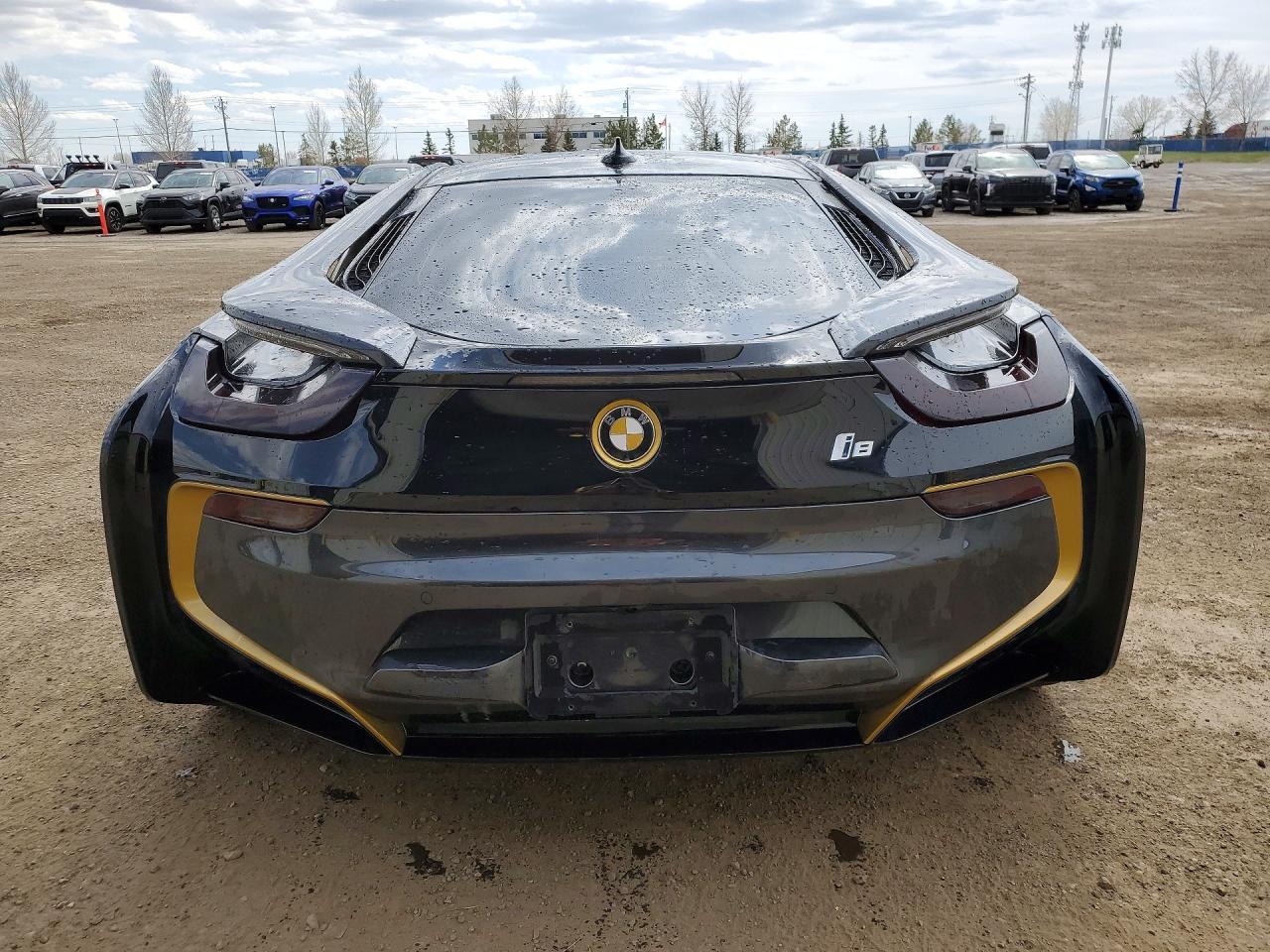 2016 BMW I8 - Фото 6
